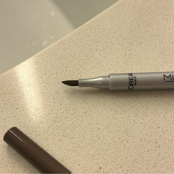 L’Oréal Micro Ink Brow Pen - Brunette - Picture 8 of 9